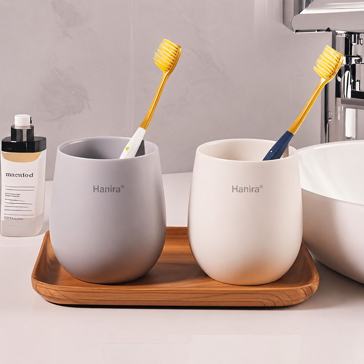 Hanira Minimalist Toothbrush Holder Cup